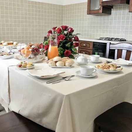 Emilia ベッド・アンド・ブレックファスト